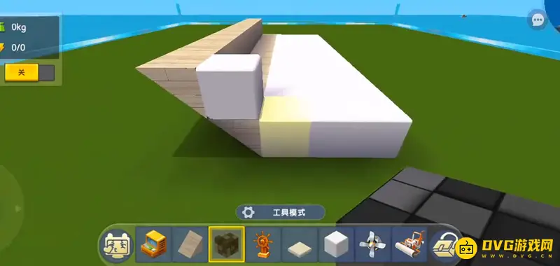 《迷你世界》中快艇制作方法详解